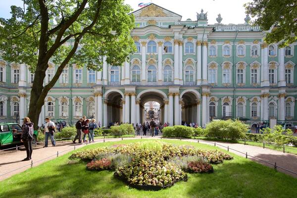 Hermitage featuring heritage architecture and a park