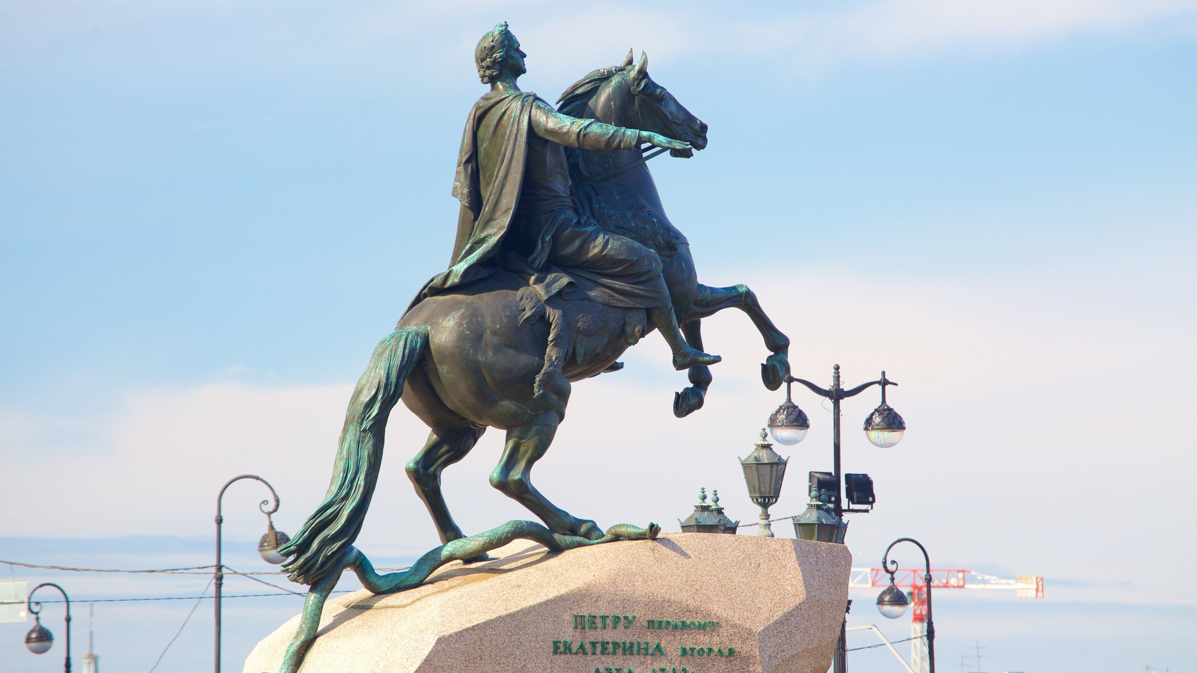 Bronsryttaren som visar en staty eller skulptur