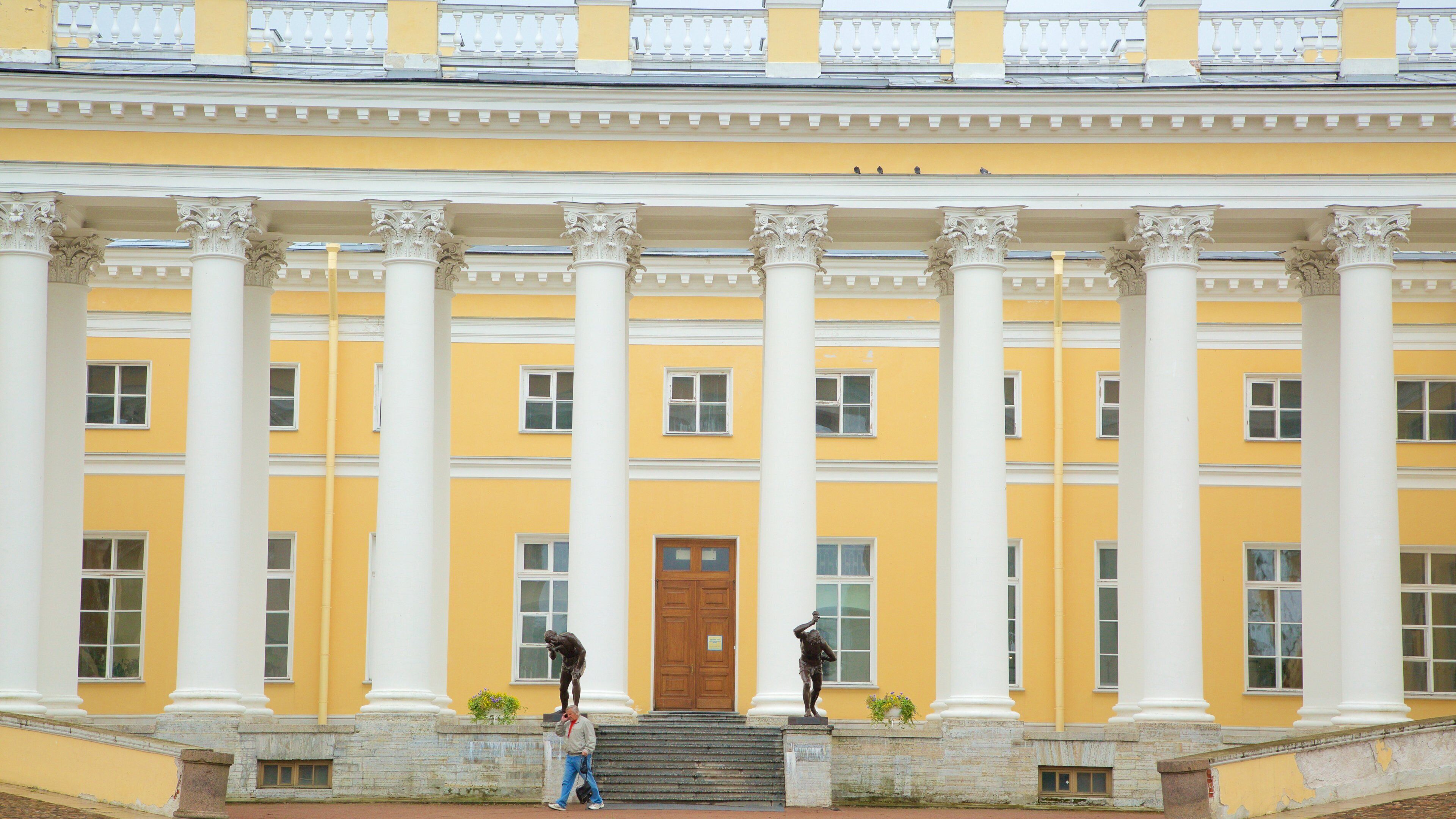 アレクサンダー宮殿 フィーチャー 遺跡