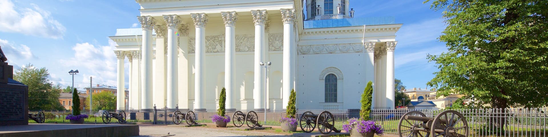 Trinity Cathedral which includes heritage architecture
