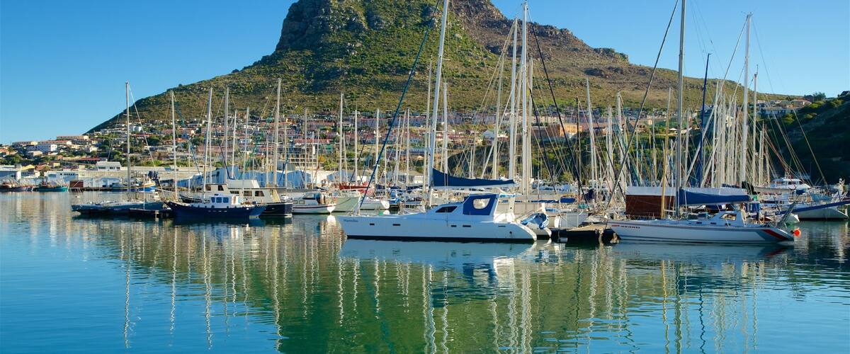 Hout Bay Beach che include porto turistico