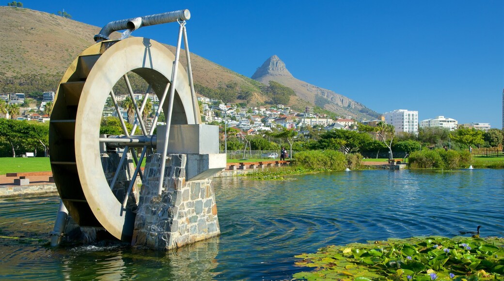 Cape Town cho thấy hồ, thị trấn nhỏ và công viên