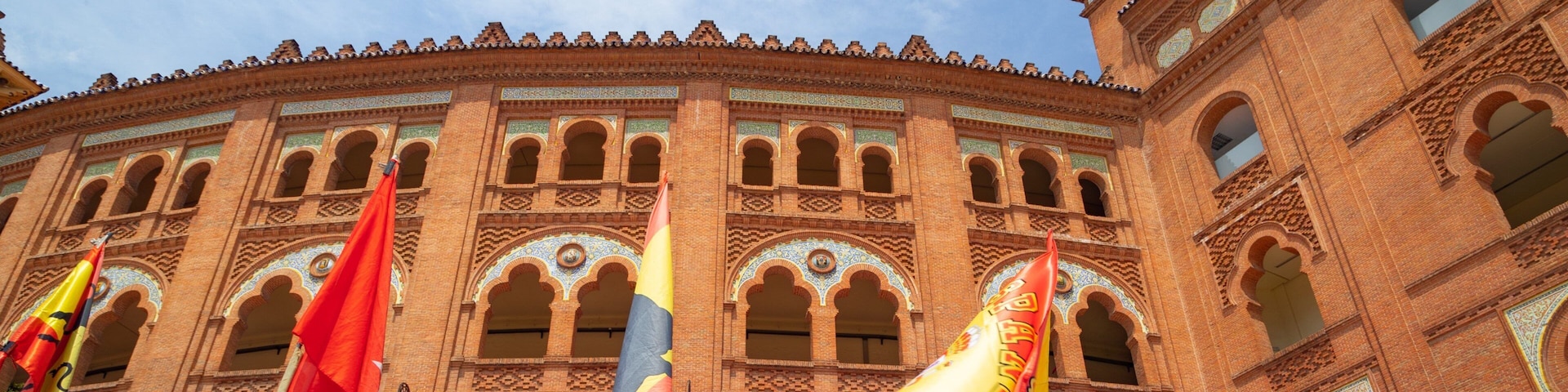 Las Ventas showing heritage architecture