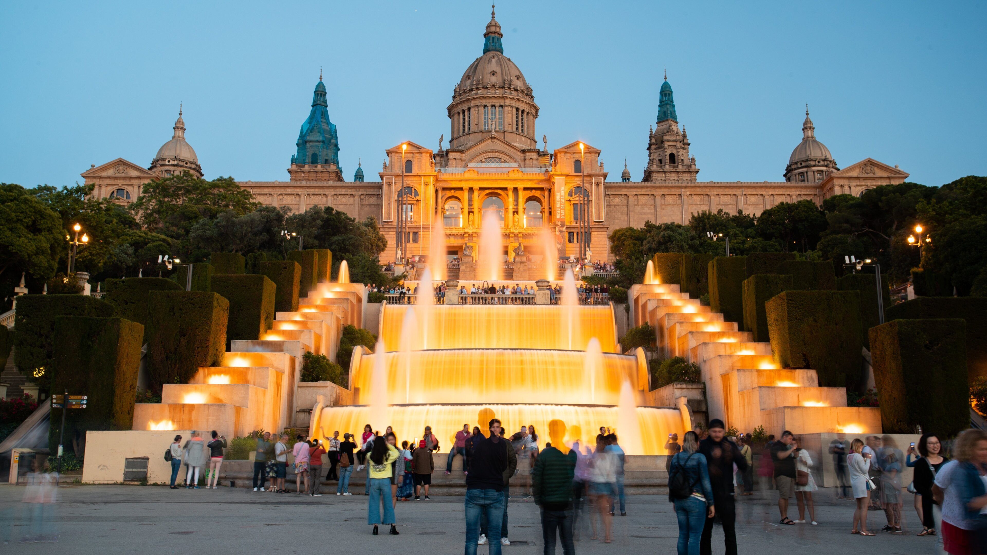 National Art Museum of Catalonia featuring heritage architecture, a fountain and night scenes