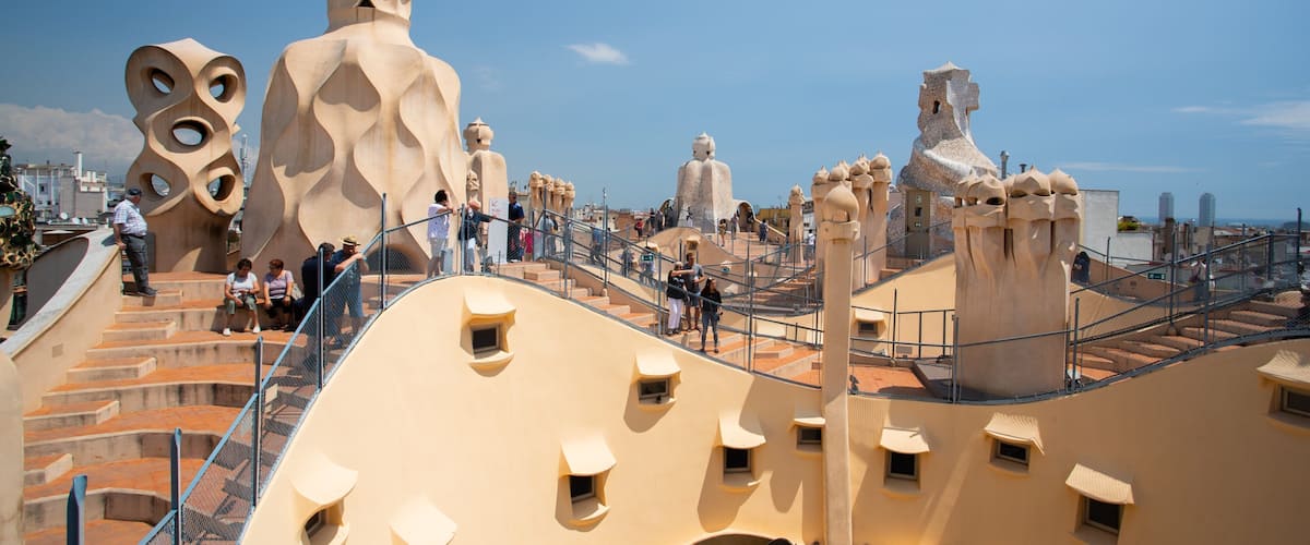 Casa Mila showing modern architecture