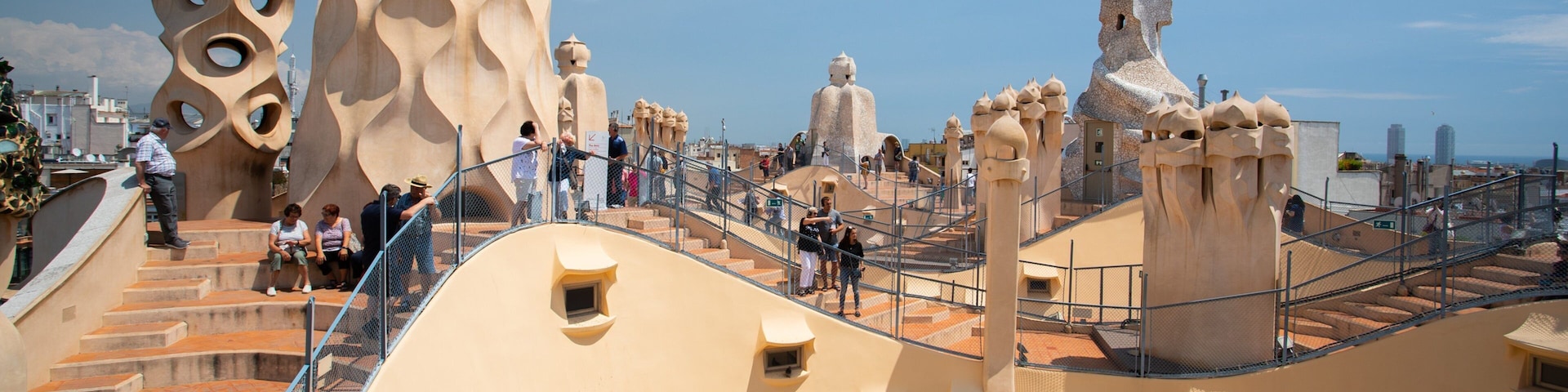 Casa Mila showing modern architecture