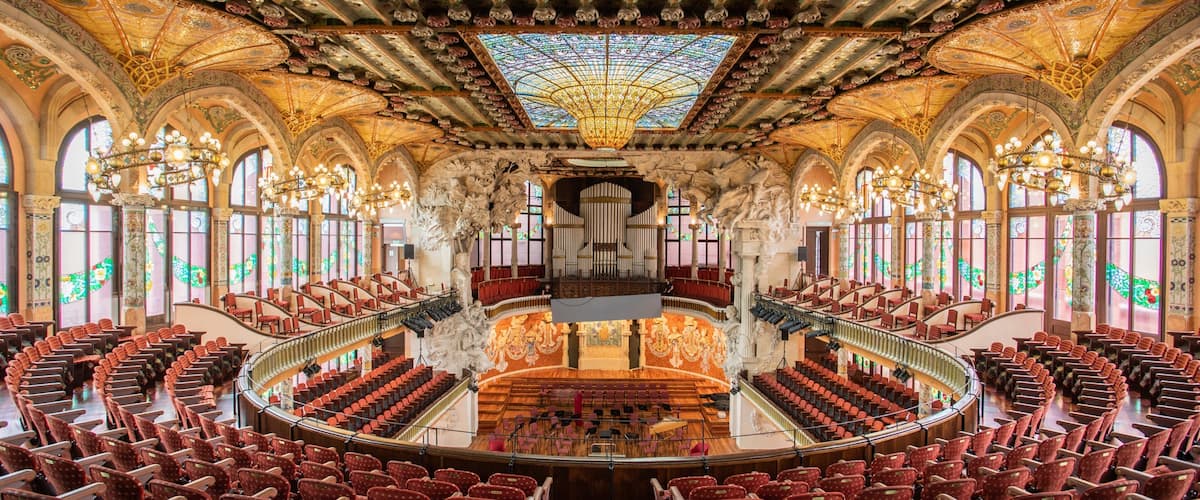 Palau de la Musica Catalana showing heritage elements, theater scenes and interior views