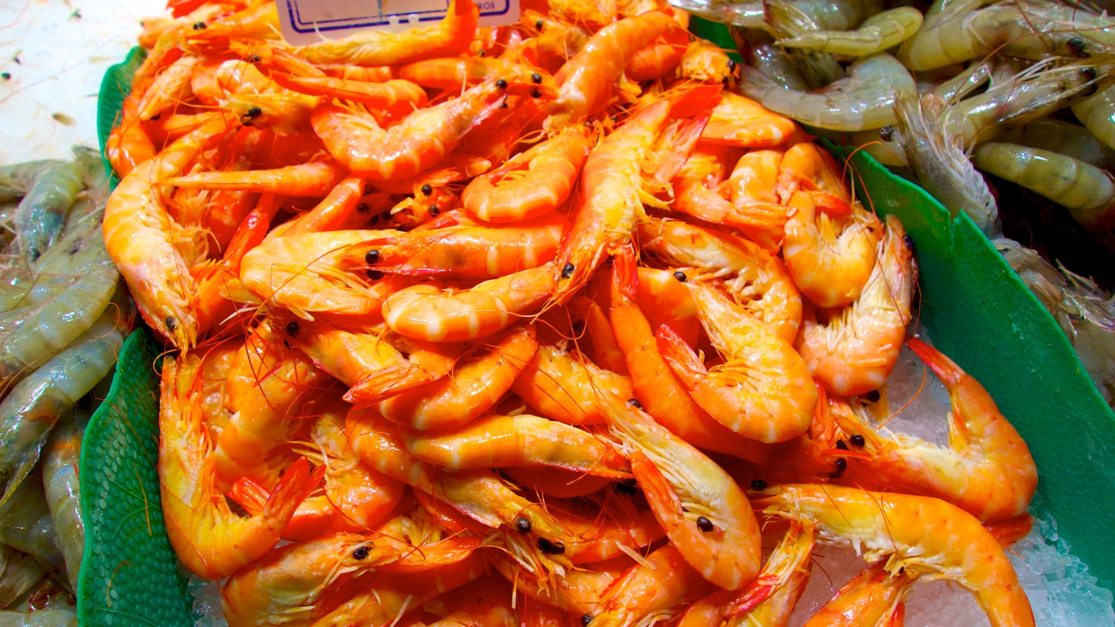 Boqueria Market showing food and markets