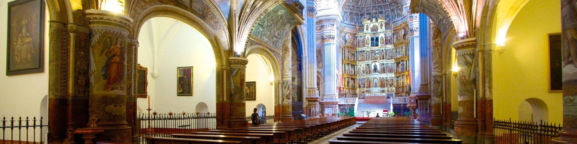 San Jeronimo Monastery showing religious elements, a church or cathedral and interior views