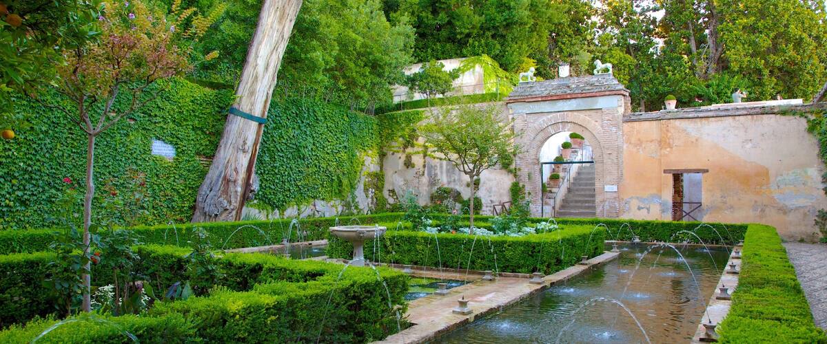 Generalife featuring a fountain, chateau or palace and a garden