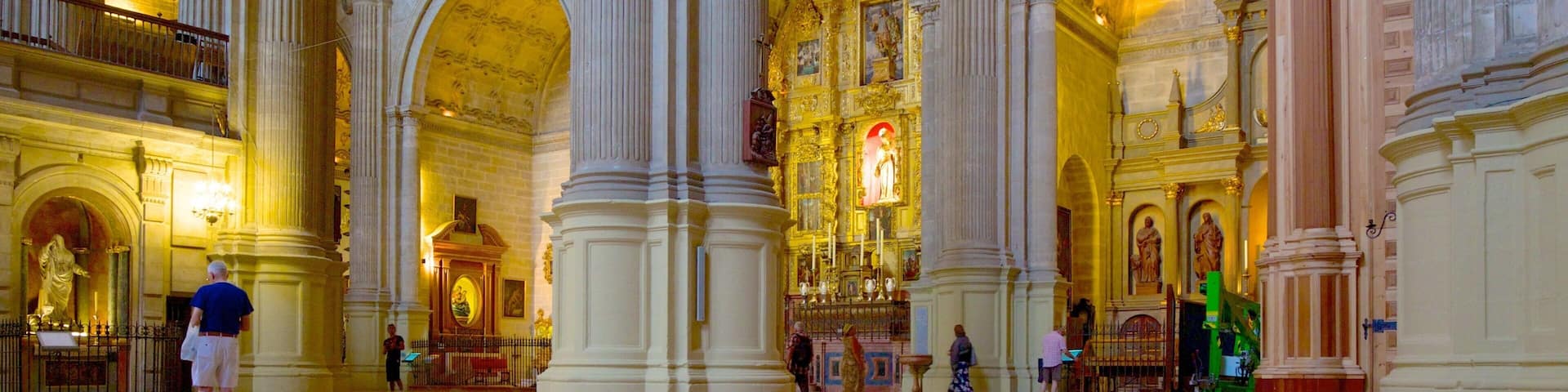 Malaga Cathedral which includes religious aspects, interior views and heritage architecture
