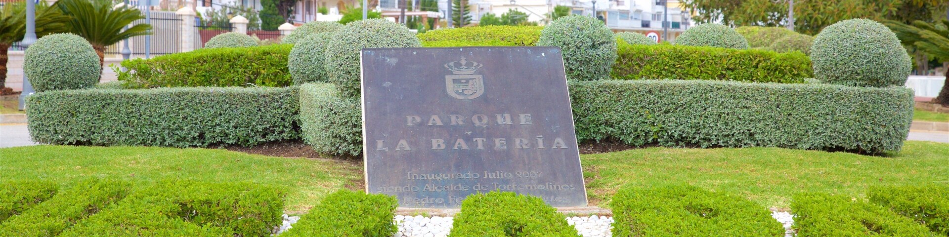 Parque La Bateria caracterizando um parque e sinalização