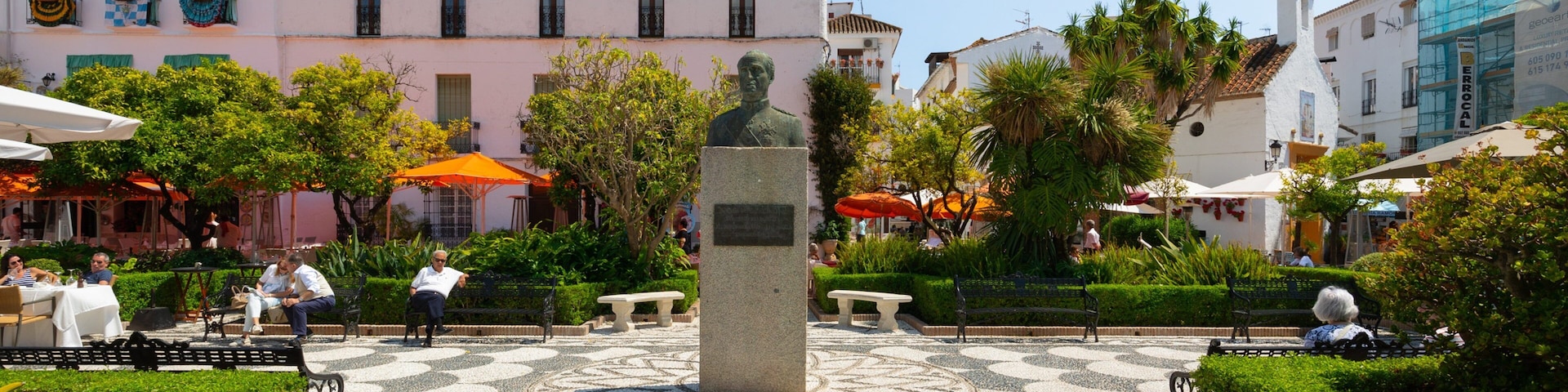 Orange Square which includes a garden