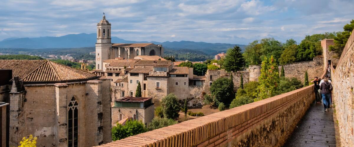 Girona cathedral and city wall views