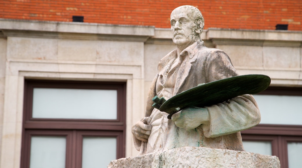 Bilbao Fine Arts Museum which includes a statue or sculpture