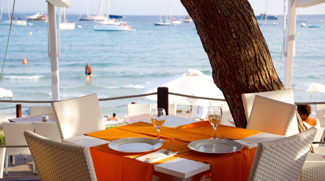 Las Salinas Beach which includes a luxury hotel or resort, boating and outdoor eating