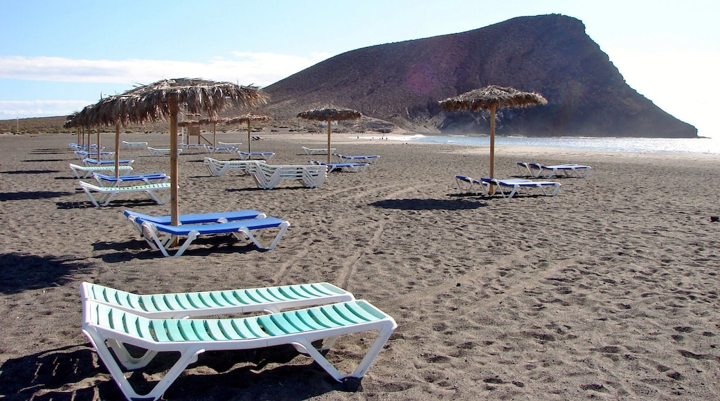 Always quiet with good high waves