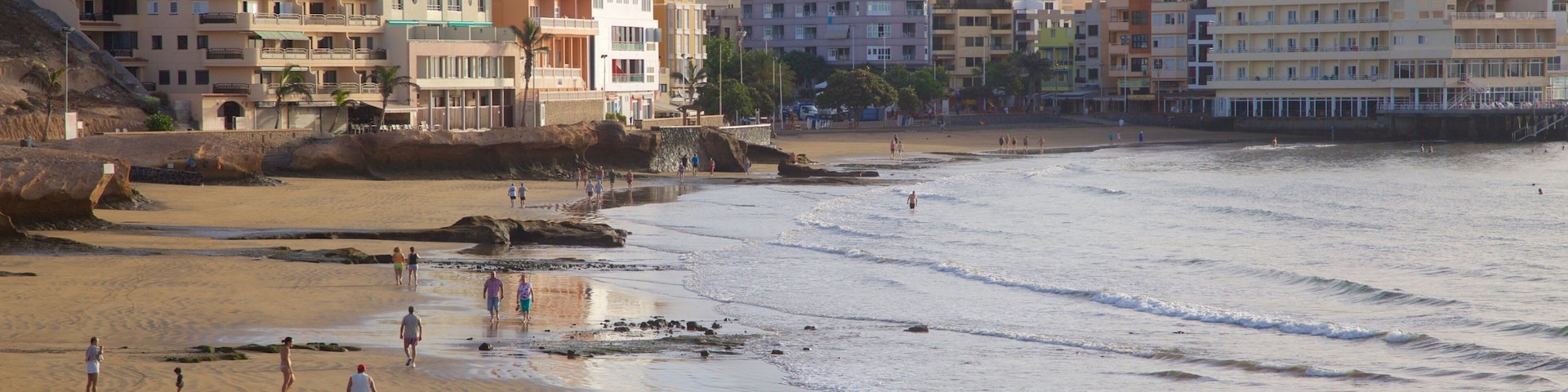 El Medano Beach which includes a beach, a coastal town and general coastal views