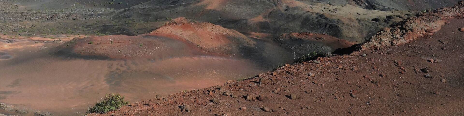 “Las Montañas del Fuego” are like a walk on the Moon (or Mars) on earth. They originated after the violent volcanic eruptions in the south of Lanzarote between 1730 and 1736, resulting in the Parque Nacional de Timanfaya. The “Mountains of Fire” have a deserted beauty, and a range of ochre shades that astound all visitors. #ReDiscover #Trovember