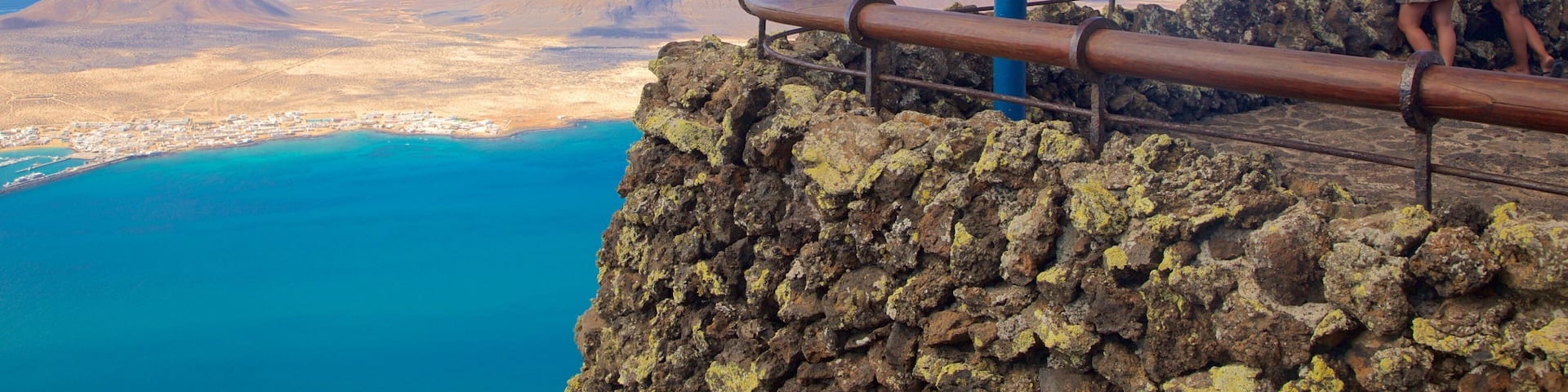 Mirador del Rio mit einem Ansichten und allgemeine KĂŒstenansicht