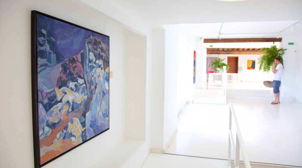 セザール マンリケ財団 表示 アート 及び 男性 (個人)