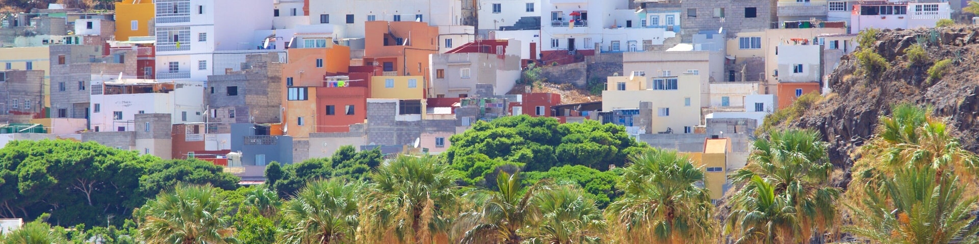 Teresitas Beach featuring a coastal town