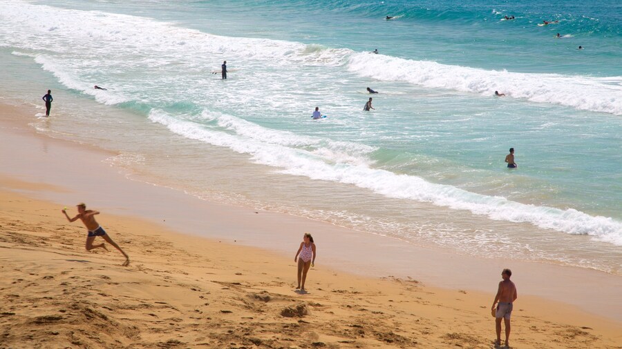 Cotillo Beach showing general coastal views, a beach and surf