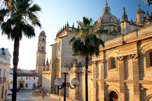 Jerez Cathedral which includes street scenes and a church or cathedral