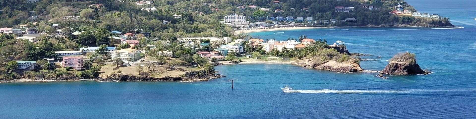 The next day our trip consisted of a 4 hour historic tour of the island and learning about the many battles between the French and British. Saint Lucia only gained independence 40 years ago and this year marks the anniversary of their independence from the French and British. While they are still part of the commonwealth  they are finally their own country. 
#SaintLucia #IslandLife #Carribean #WestIndies #Island