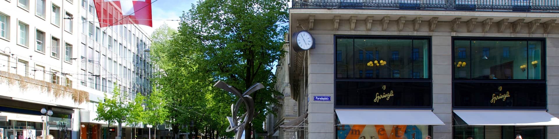 Paradeplatz which includes modern architecture, cbd and a city