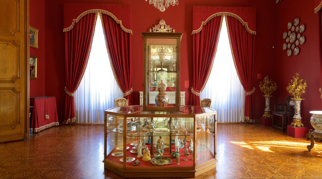 Ariana Ceramics and Glass Museum