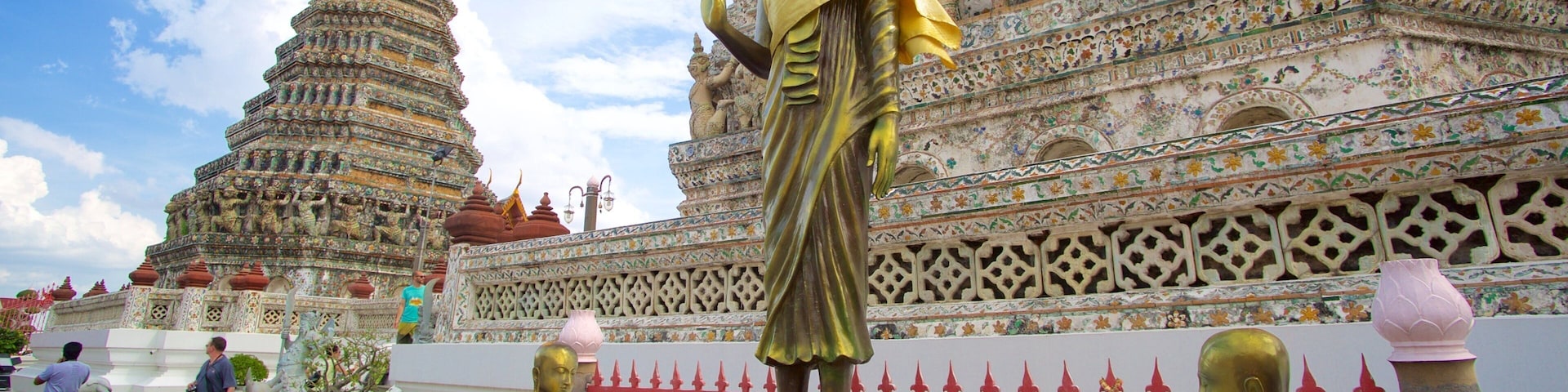 Wat Arun which includes religious elements, a statue or sculpture and a temple or place of worship