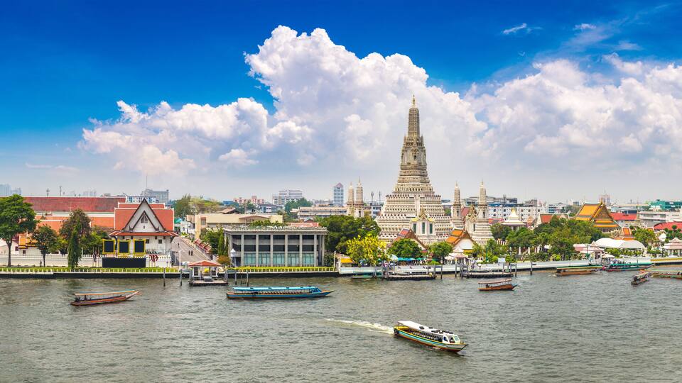 Wat Arun Temple in Bangkok