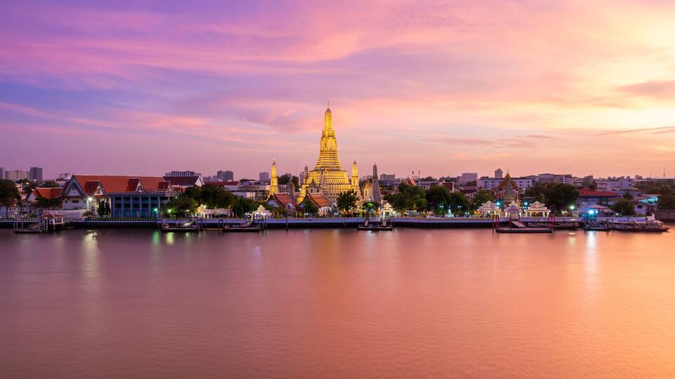 Beautiful view of Wat Arun Temple at twilight in Bangkok, Thailand