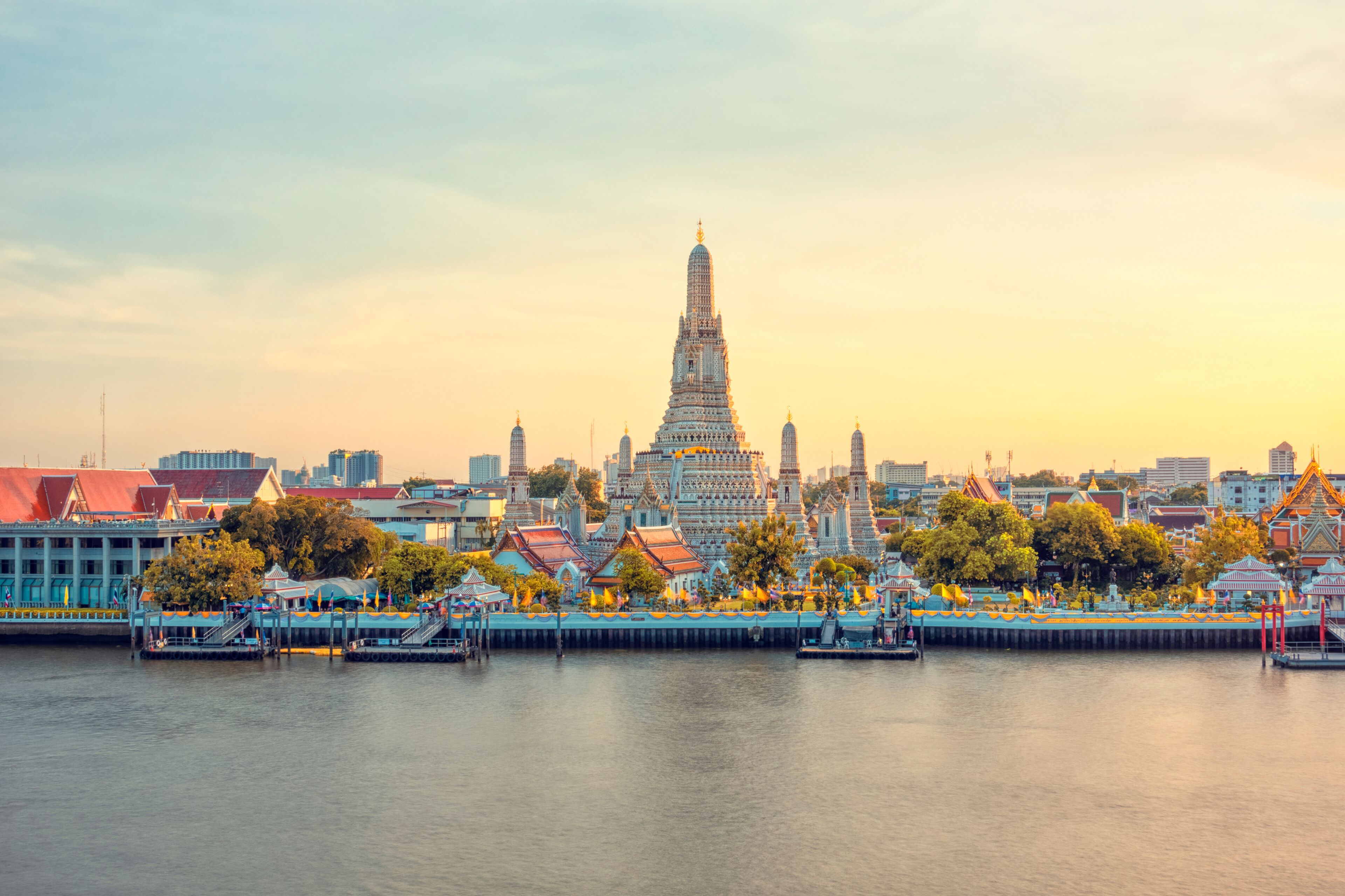 Beautiful view of Wat Arun Temple at sunset  in Bangkok, Thailand
