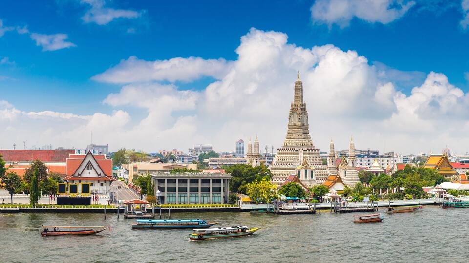 Wat Arun Temple in Bangkok