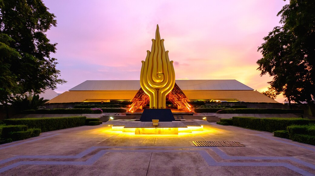 Centro Nacional de Convenciones Reina Sirikit