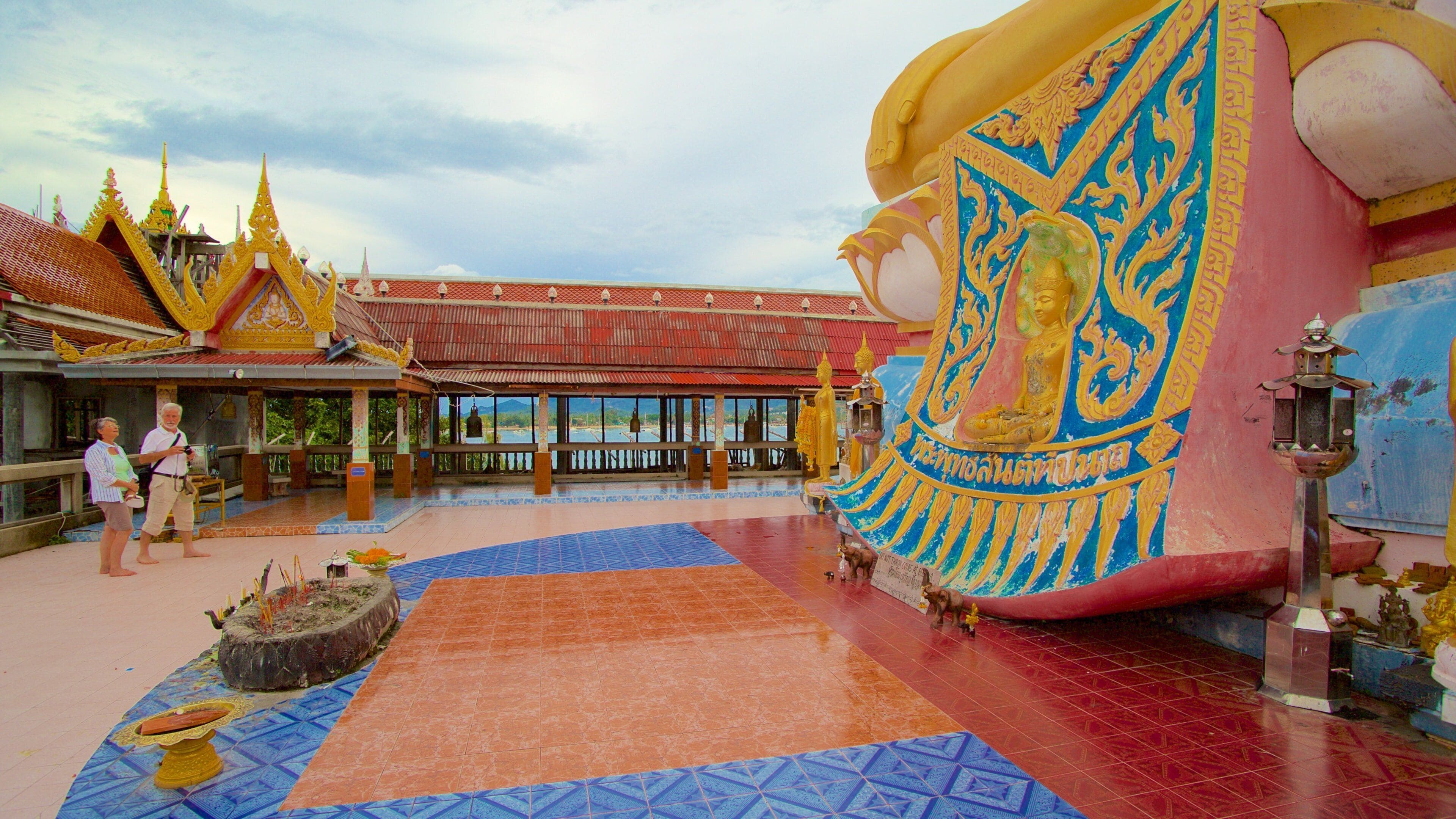 Big Buddha Statue showing religious elements and a temple or place of worship