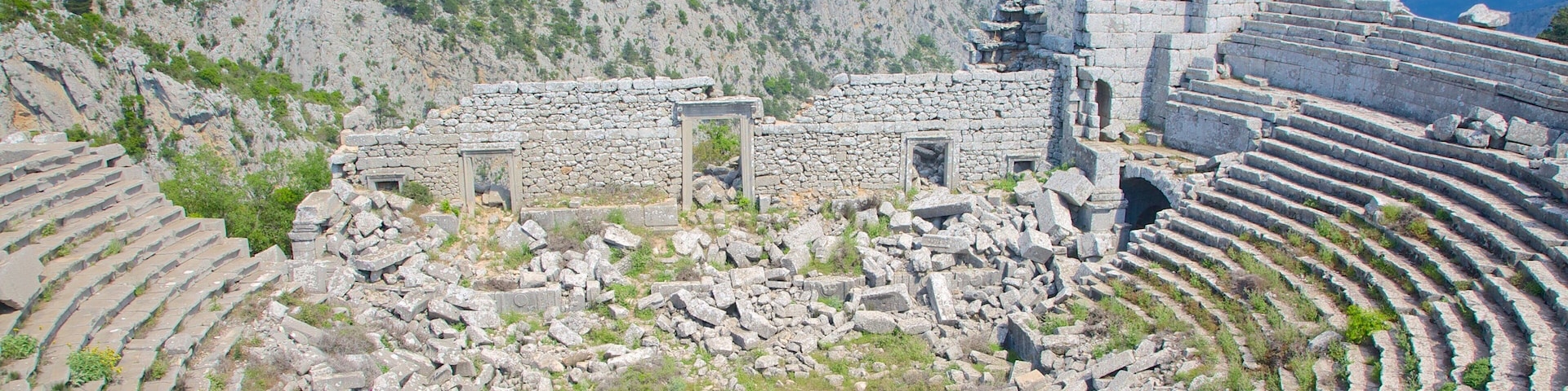 ํ
๋ฅด๋ฉ์์ค ์ ํน์ง ๊ฑด๋ฌผ ์ ์ ์ง