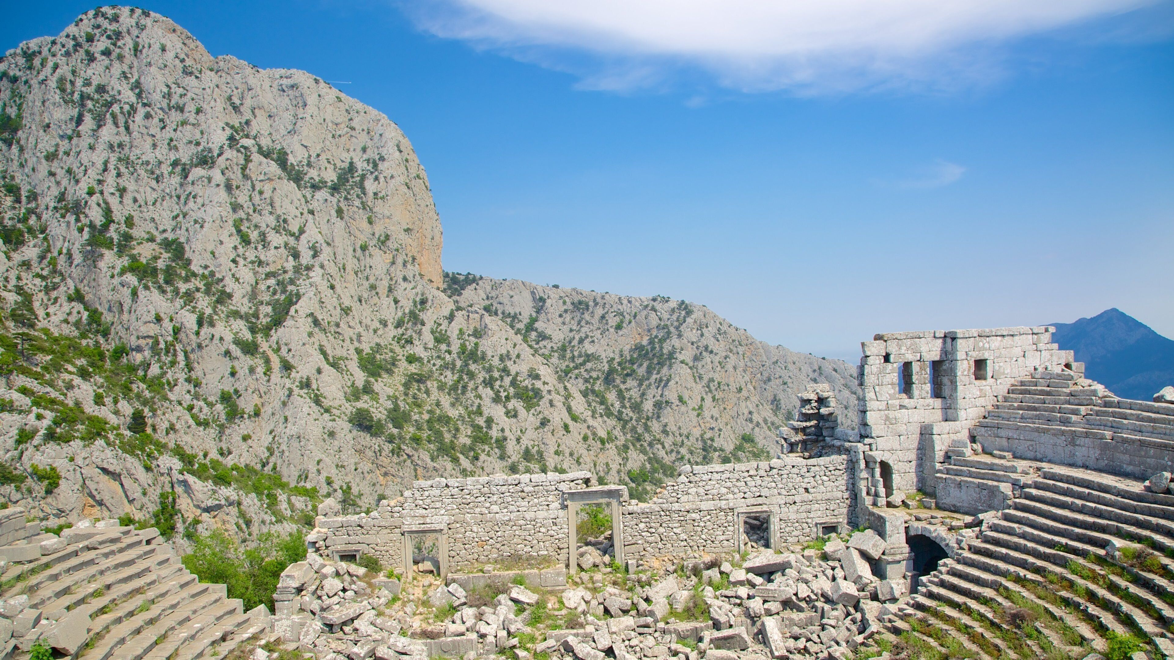 Termessos som inkluderer bygningsruiner