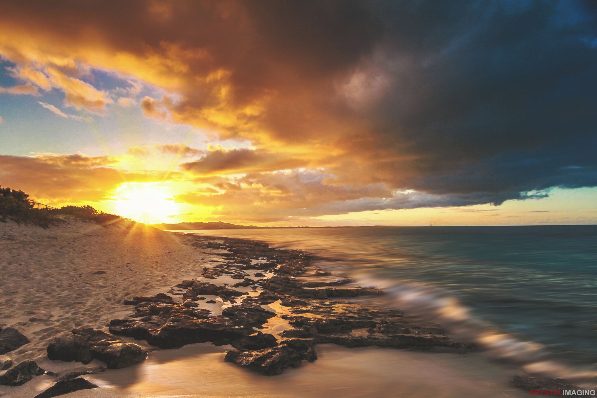 Caribbean sunsets are to die for. Warm ocean air with vibrant tones kissing the sky. I could stay on this beach forever. 

#endlesssummer #travel #colorful #beach #sunset #turksandcaicos #caribbean #ocean #beachbound