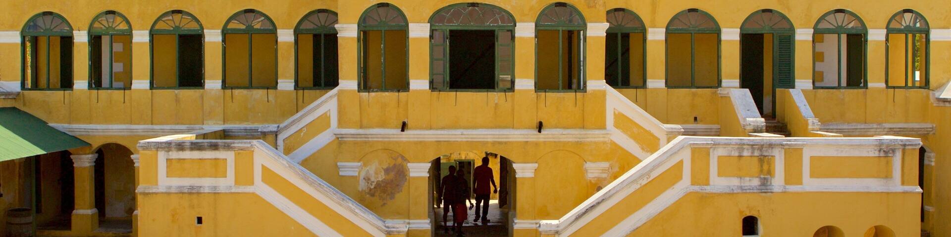 Fort Christiansvaern which includes heritage elements and military items