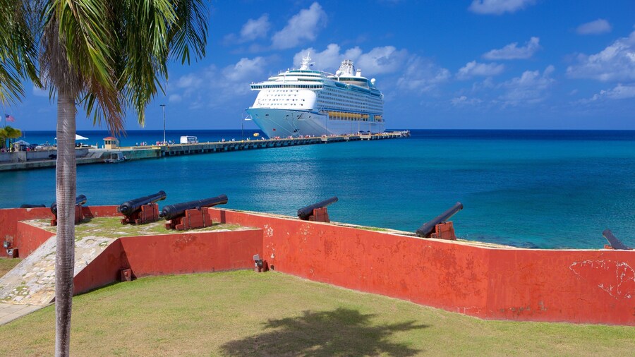 Fort Frederik which includes general coastal views, heritage elements and cruising