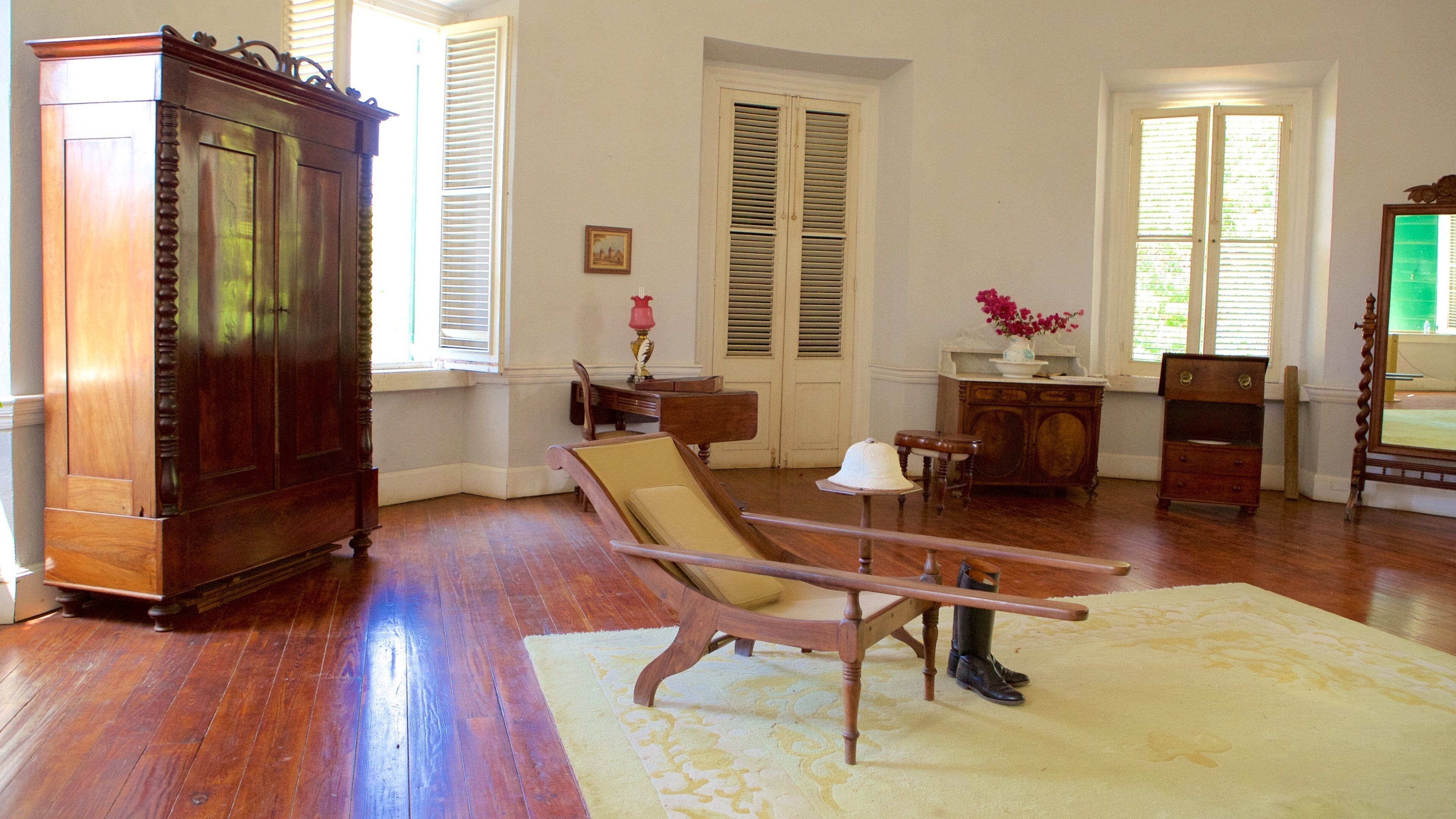 Whim Plantation Museum qui includes patrimoine historique et vues intérieures