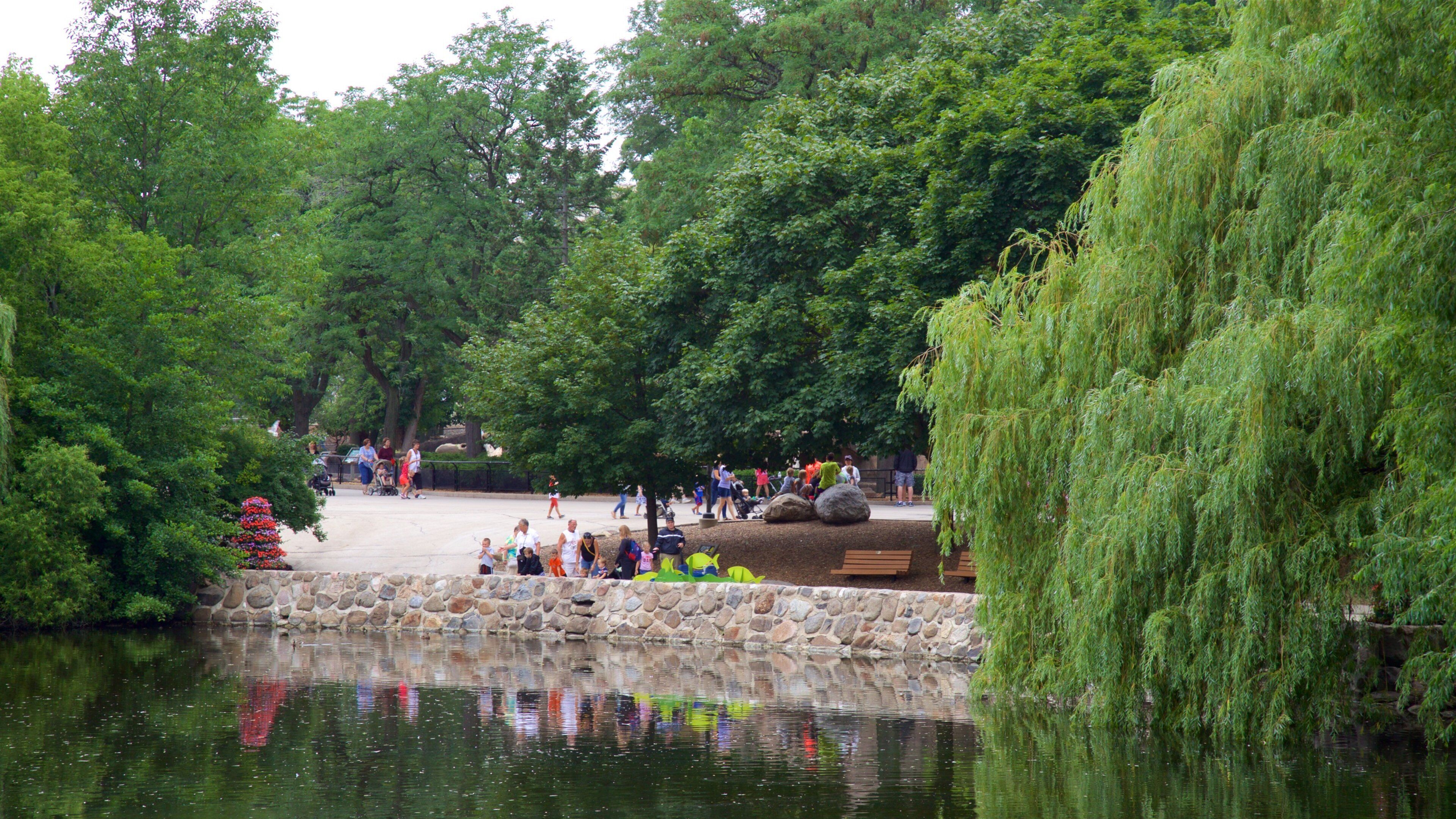 Milwaukee County Zoo