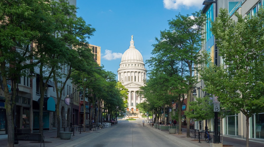 Wisconsin State Capitol building in a street scene in Madison, Wisconsin
