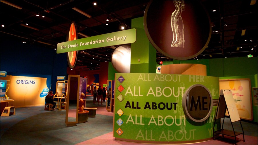 Arizona Science Center showing interior views