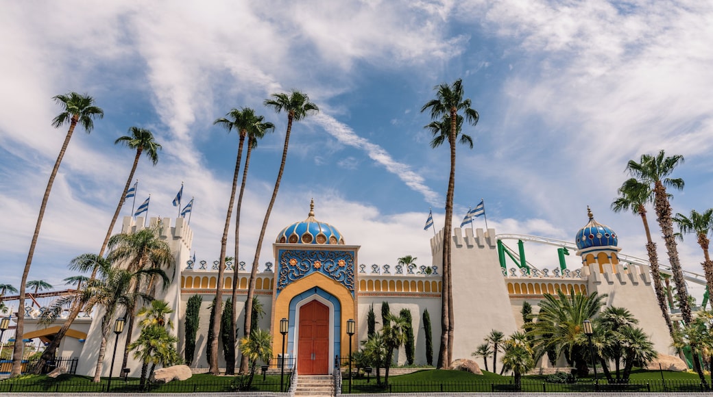 Phoenix_CastlesnCoasters_6068411_02