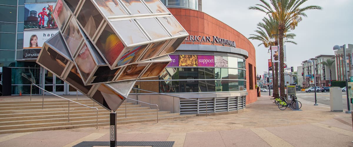 Japanese American National Museum which includes outdoor art