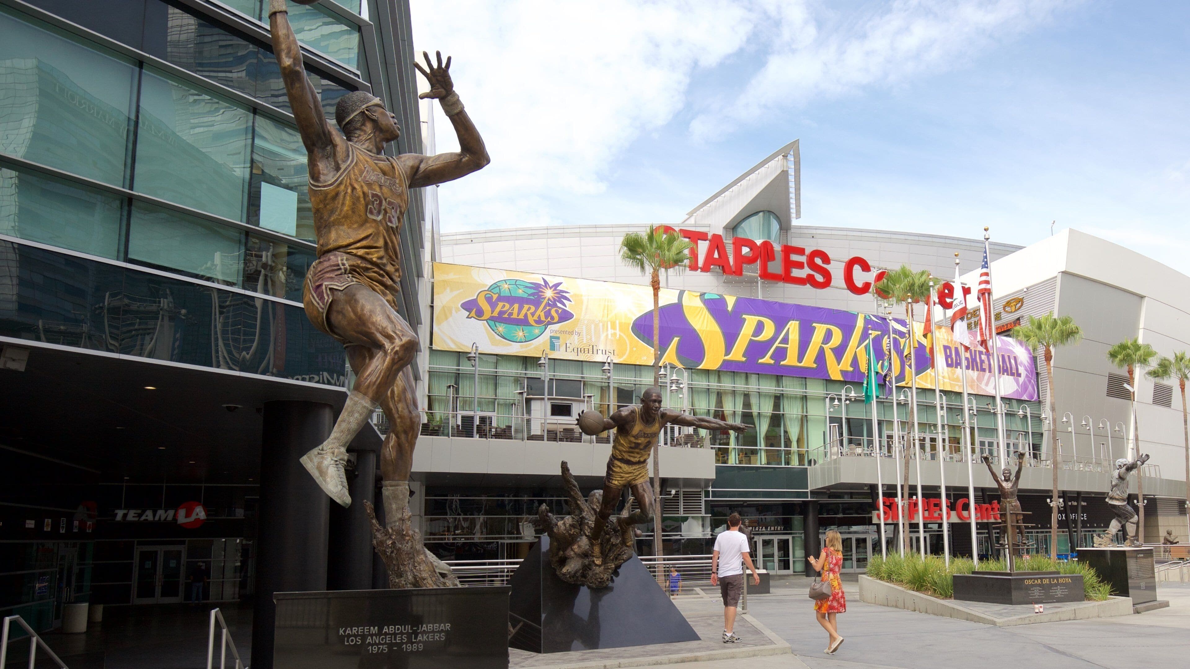 洛杉矶市中心的加密货币网体育馆| Expedia